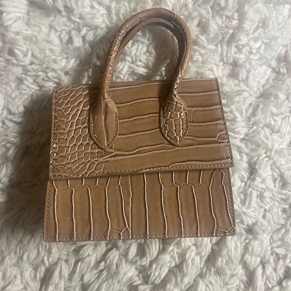 Universal purse
